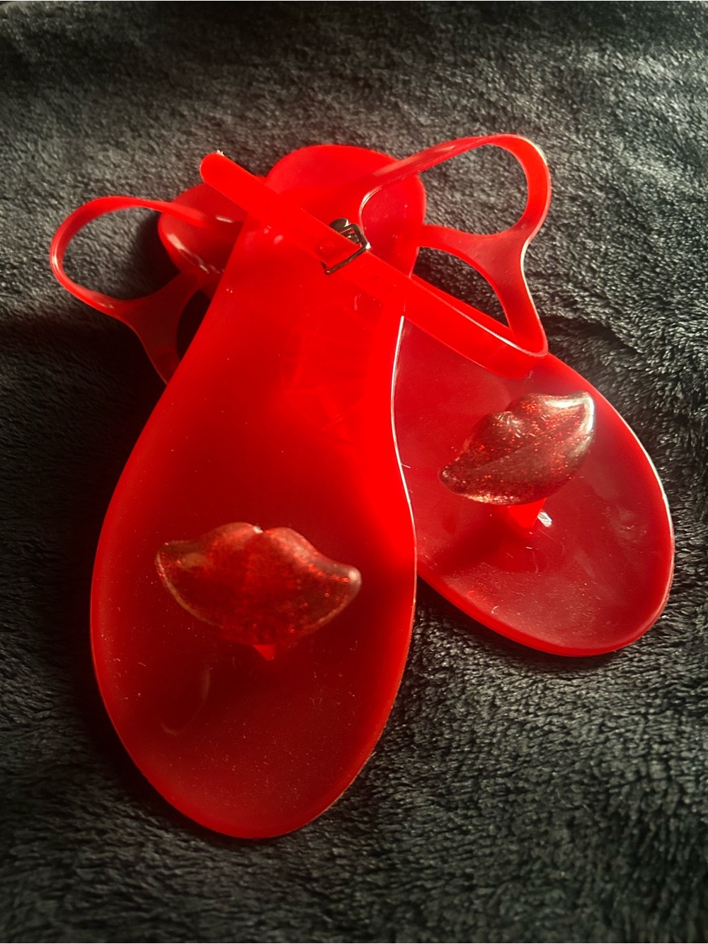 Red Women’s Lip-Accent Jelly Sandals
